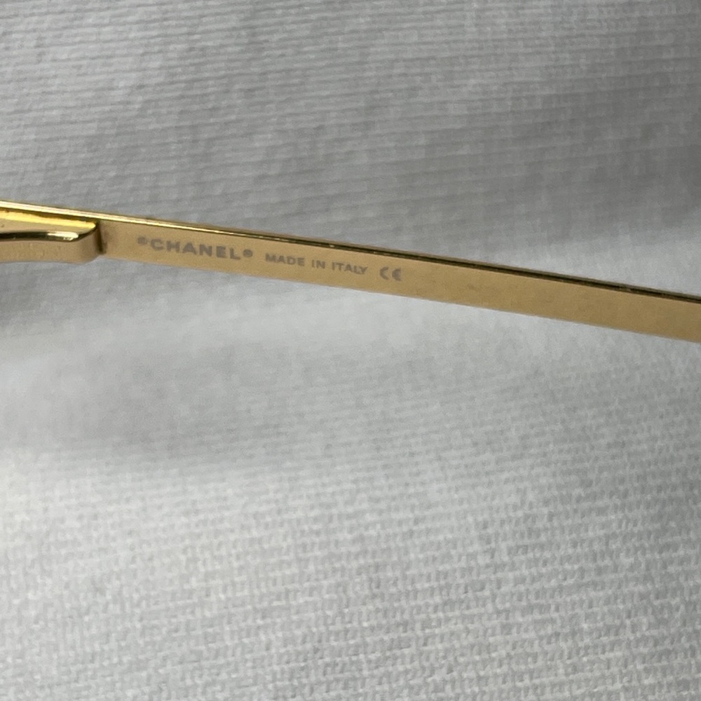 CHANEL 4104-B Gold Sunglasses - Picture 6 of 12